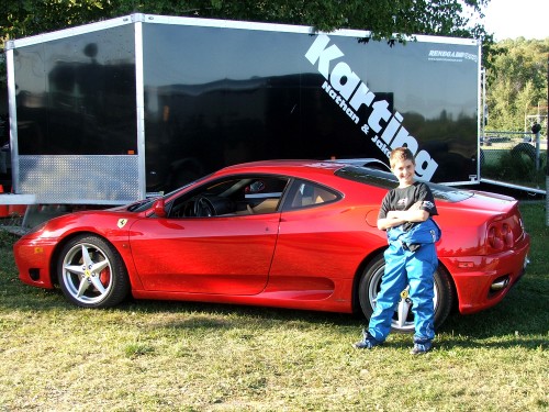 Jakob en Ferrari  KCR Karting